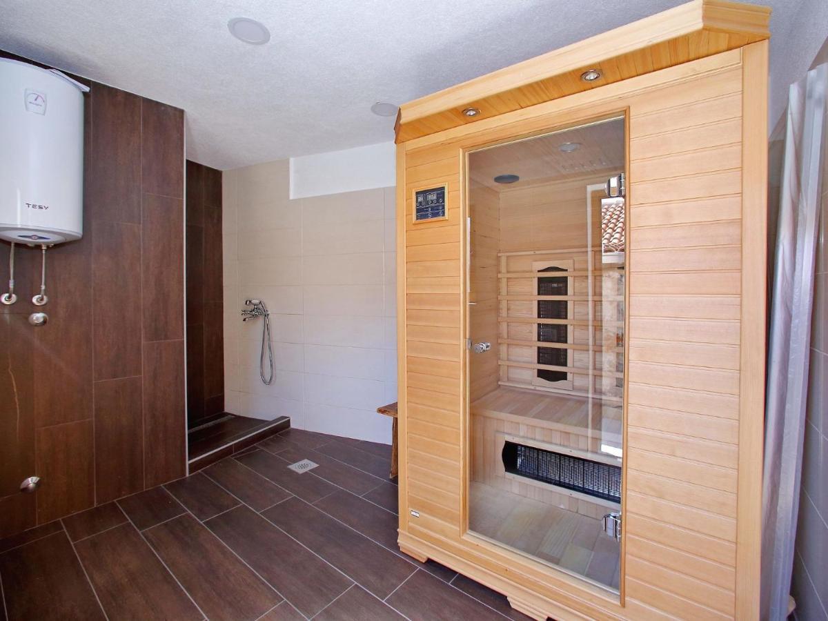 Lovely Holiday Home In Starigrad Exterior foto